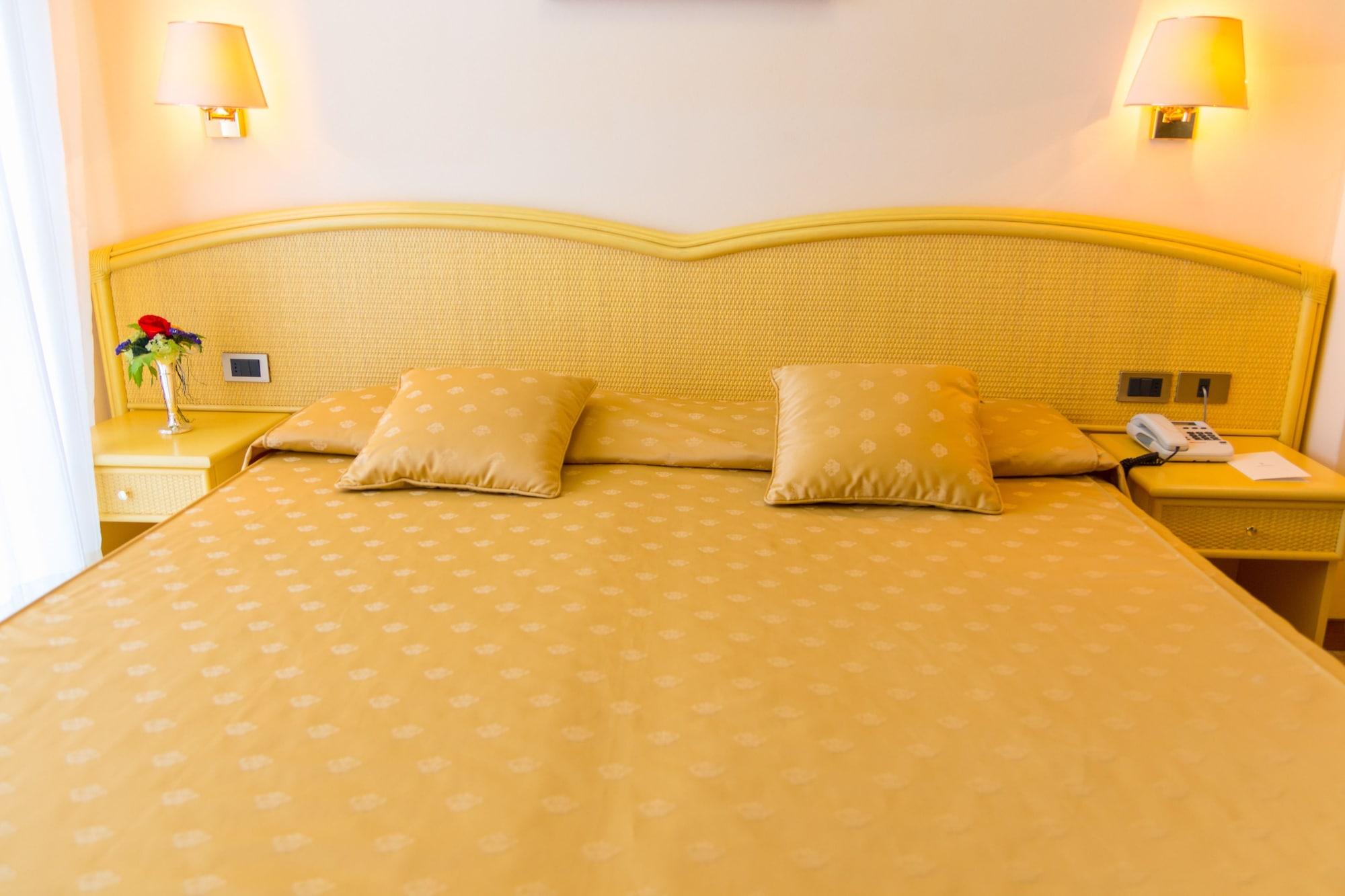 Hotel Principe Bibione Bagian luar foto