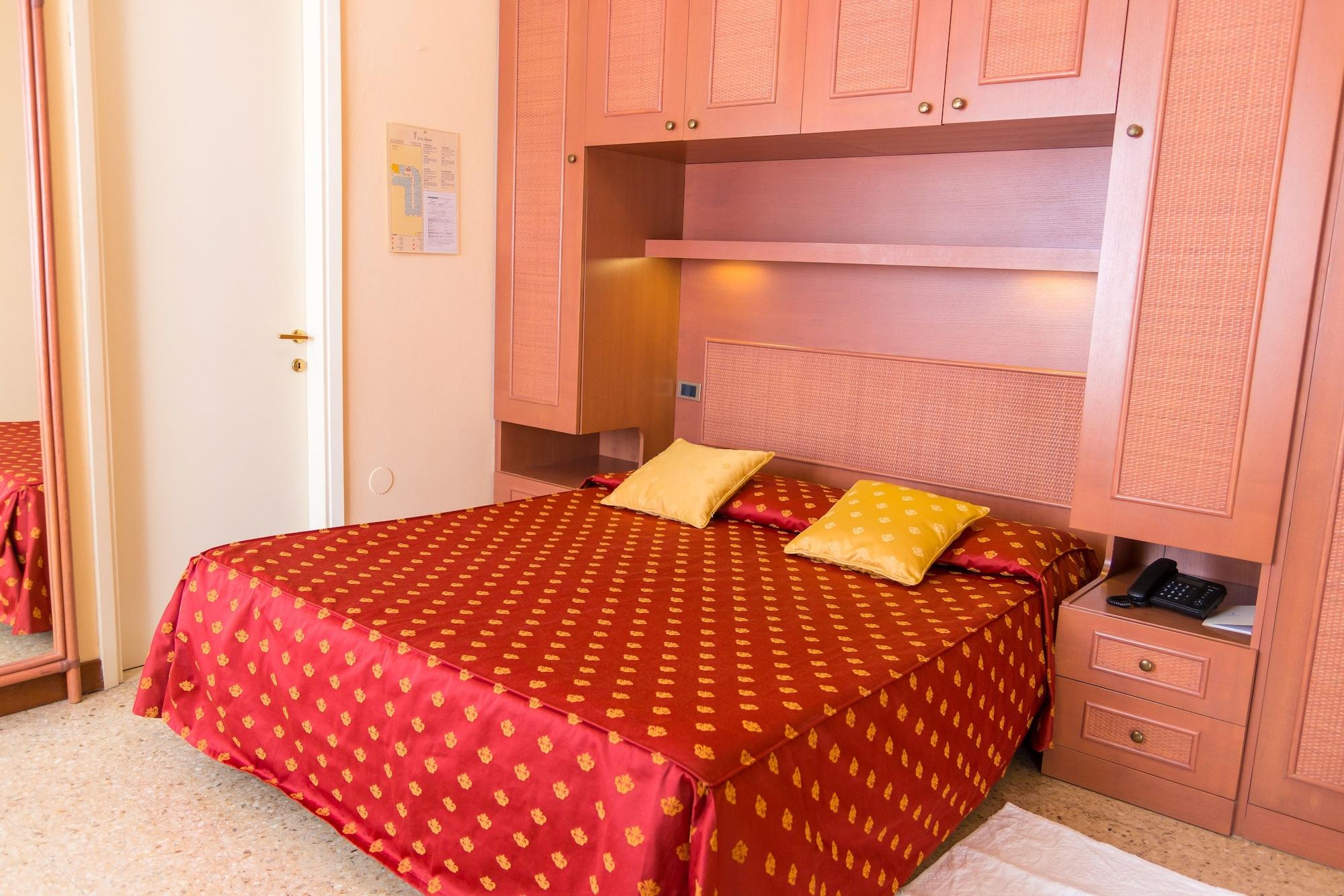 Hotel Principe Bibione Bagian luar foto