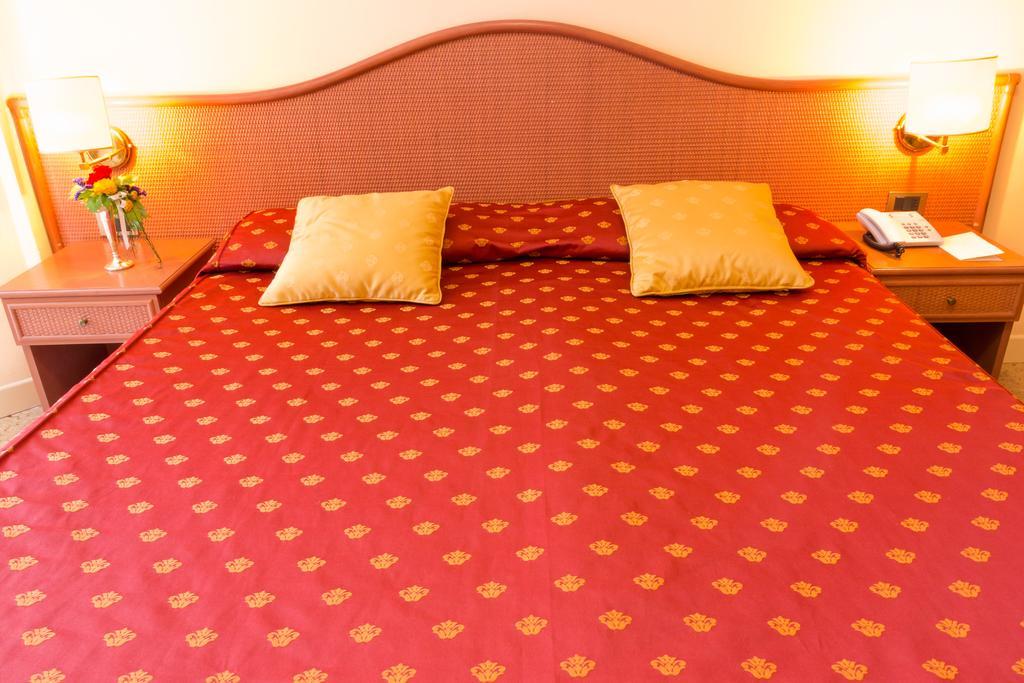 Hotel Principe Bibione Bagian luar foto