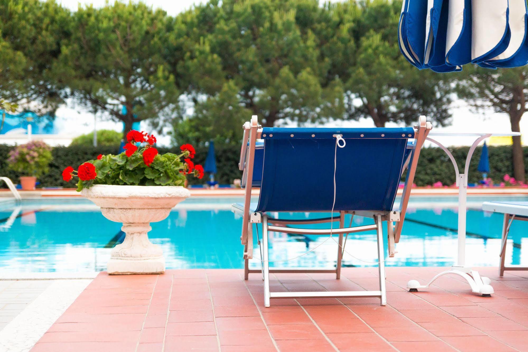 Hotel Principe Bibione Bagian luar foto